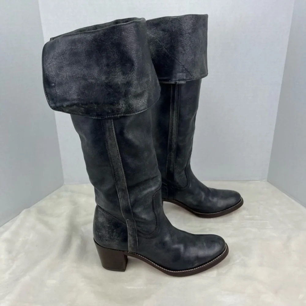Frye taylor over